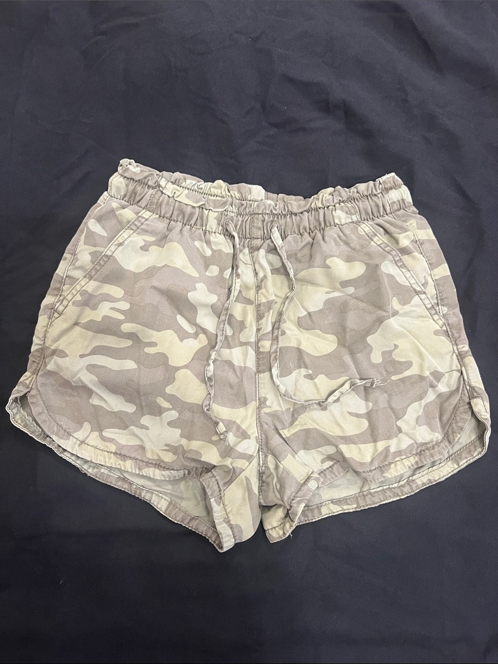 American Eagle Outfitters Camo Athletic Shorts ~ Size XS
